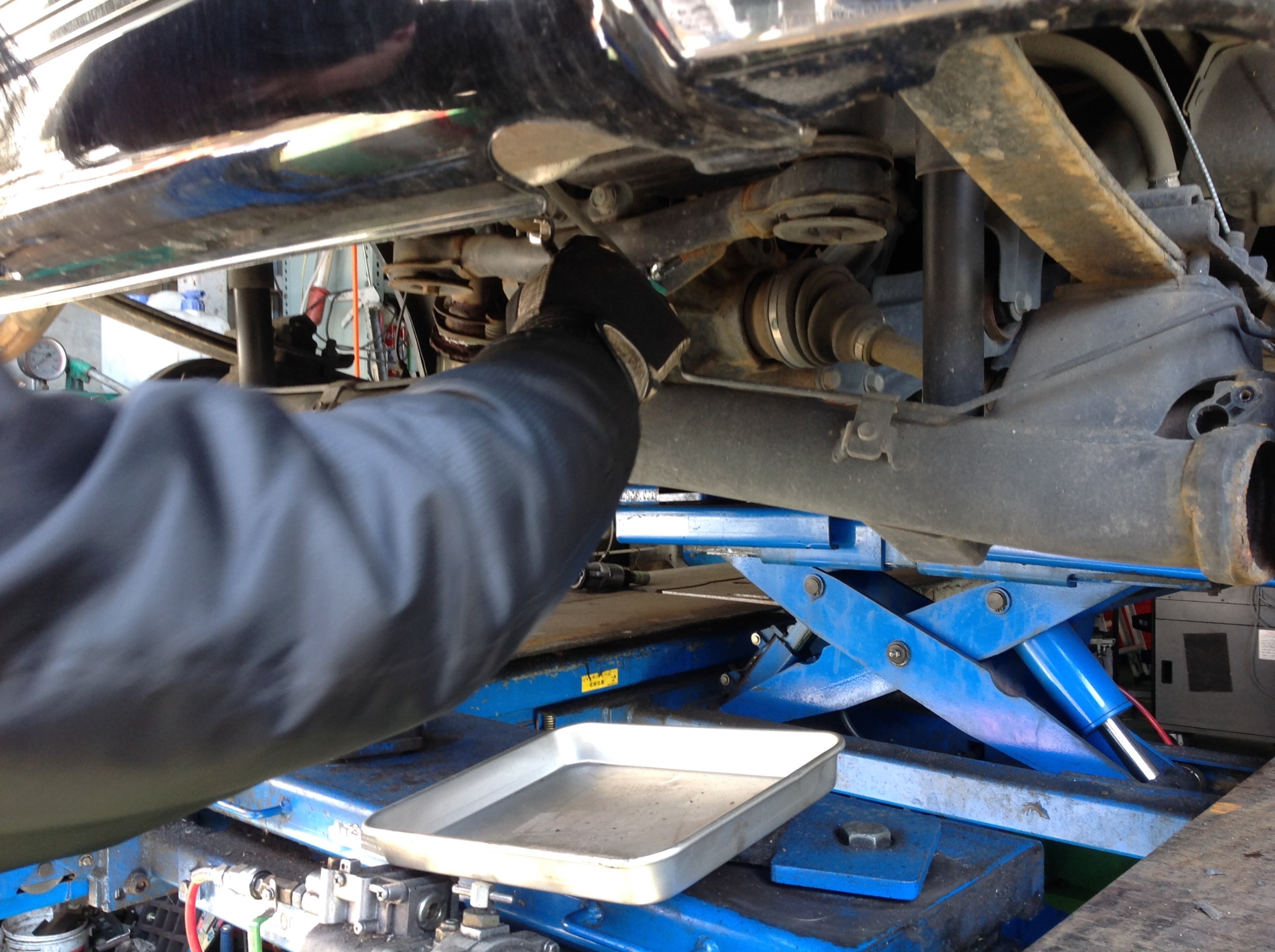 バモス リヤホーシング交換 テクニカルショーケース コクピット北6 お店の得意技紹介