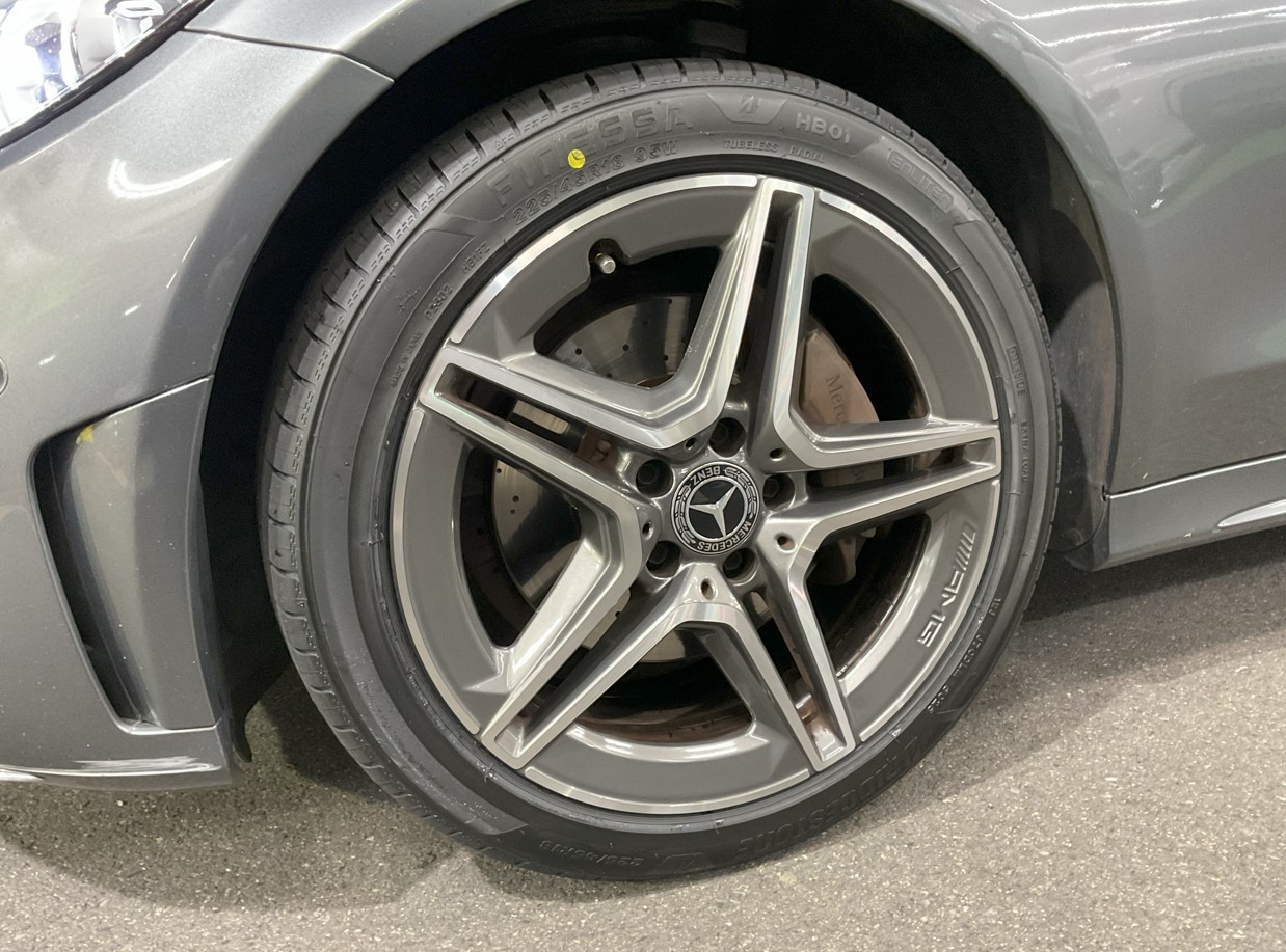 スタッフが撮影・加工した画像です