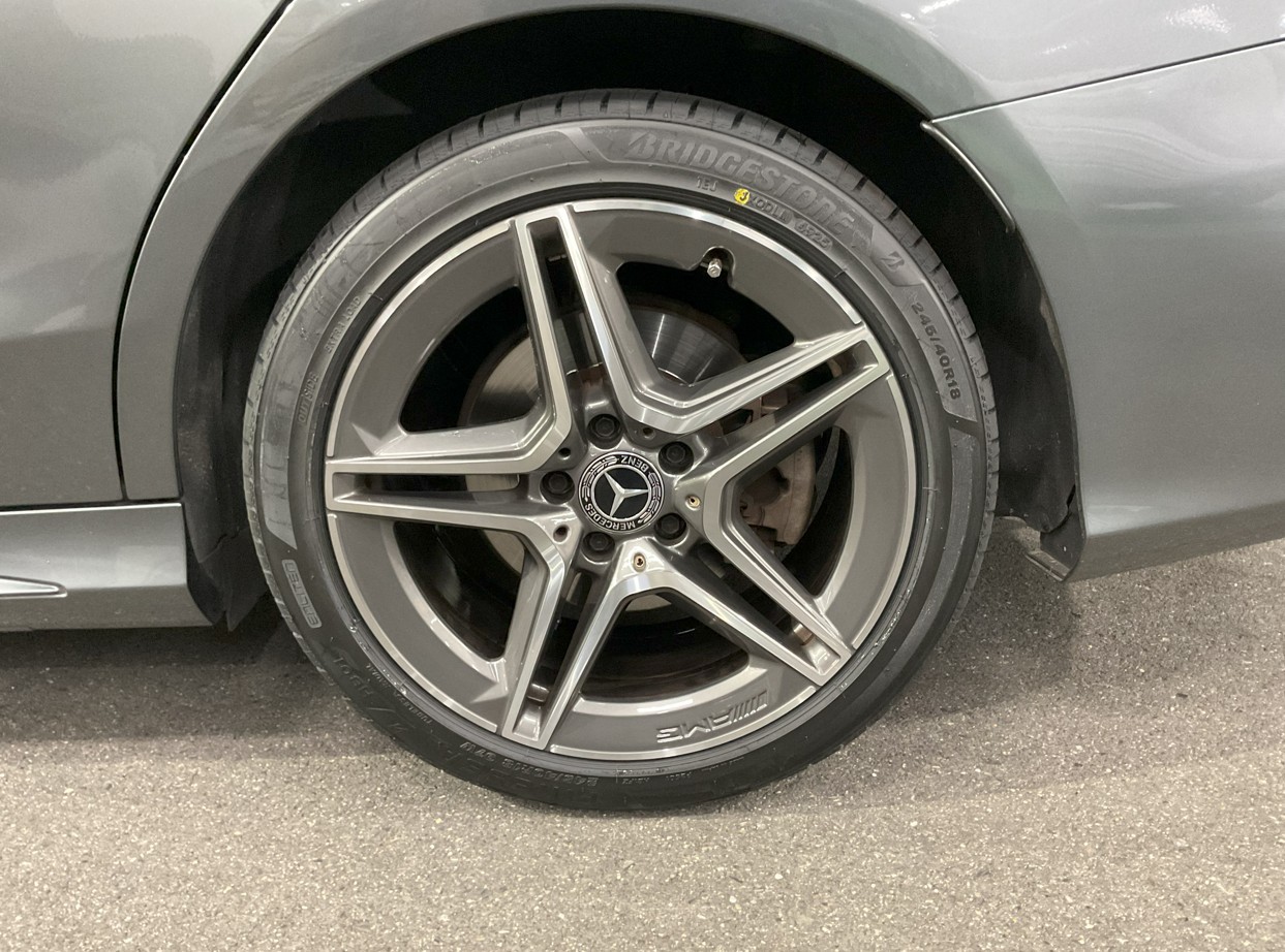 スタッフが撮影・加工した画像です