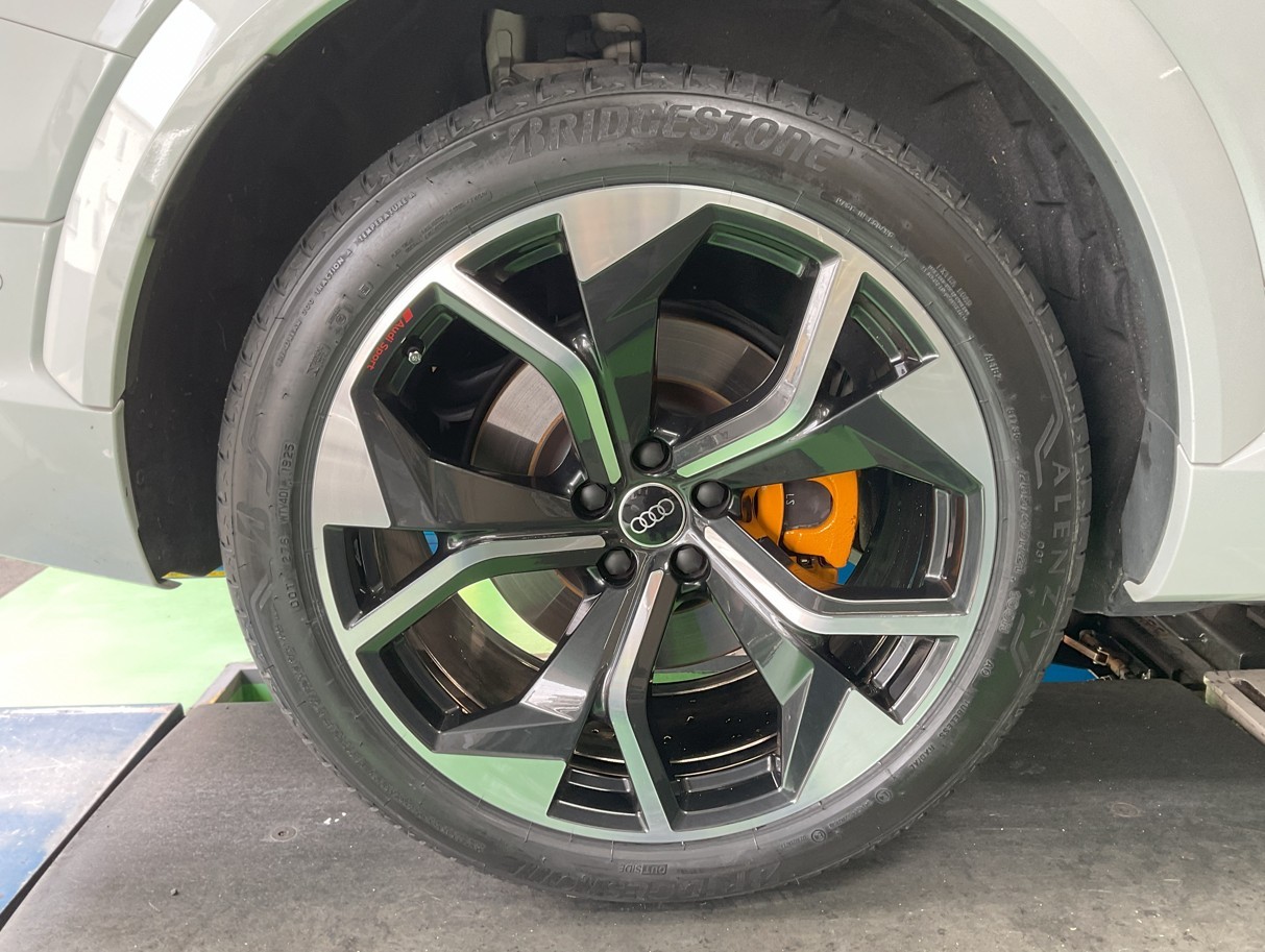 スタッフが撮影・加工した画像です