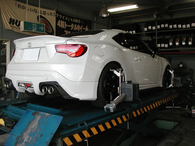 【チロル様】車高調　ビルシュタイン Ｂ１４ BRZ 86 ZC6 ZN6 チロル様】車高調 ビルシュタイン B14 BRZ 86 ZC6 ZN6 - メルカリ