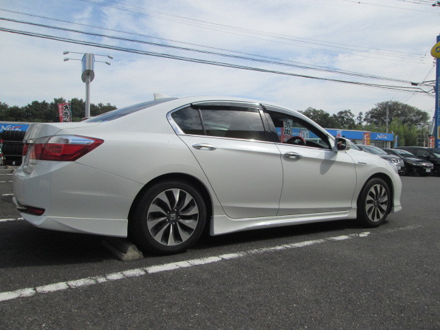 アコードハイブリッド・車高調取付 | よ～ひんのさぎょうにっき