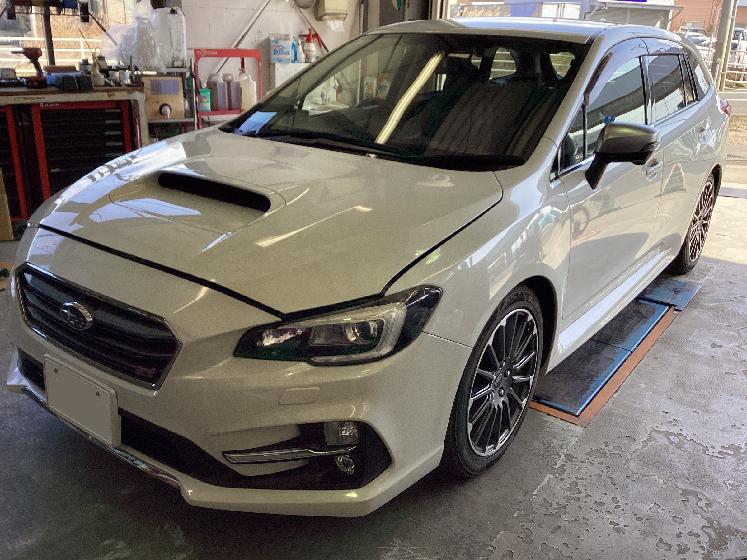 レヴォーグ STIスポーツ VMG TEIN車高調取り付けます！ | スバル