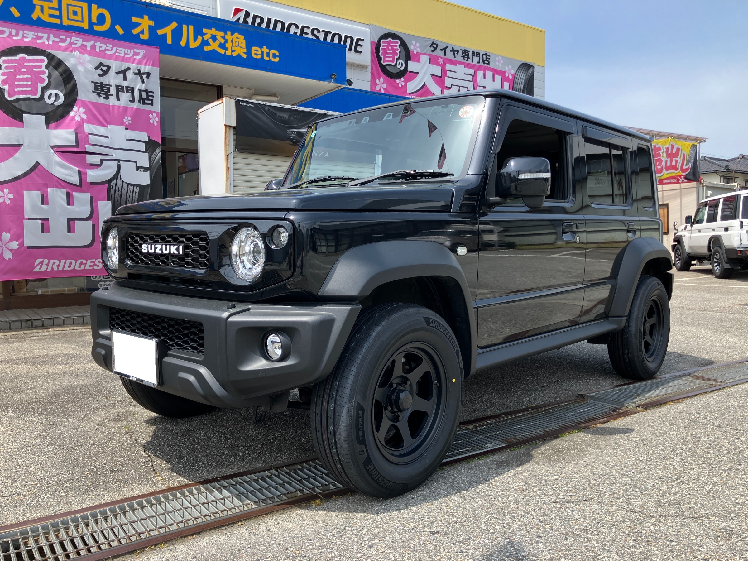 大人気のジムニーノマドのインチアップ | スズキ ジムニーノマド
