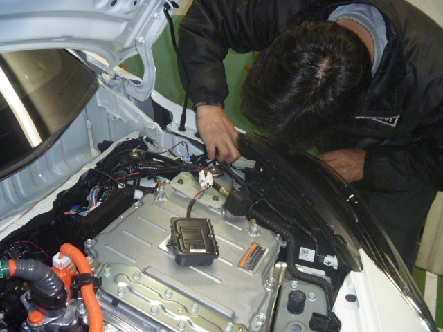 ノートe Power Nismoに車高調の取り付け Part 日産 ノートnismo S 足まわり サスペンション ブレーキ 足まわり サスペンション ブレーキ サスペンションパーツ関連取付 アフターパーツ取り付け事例 コクピット 麻生 お店の得意技紹介