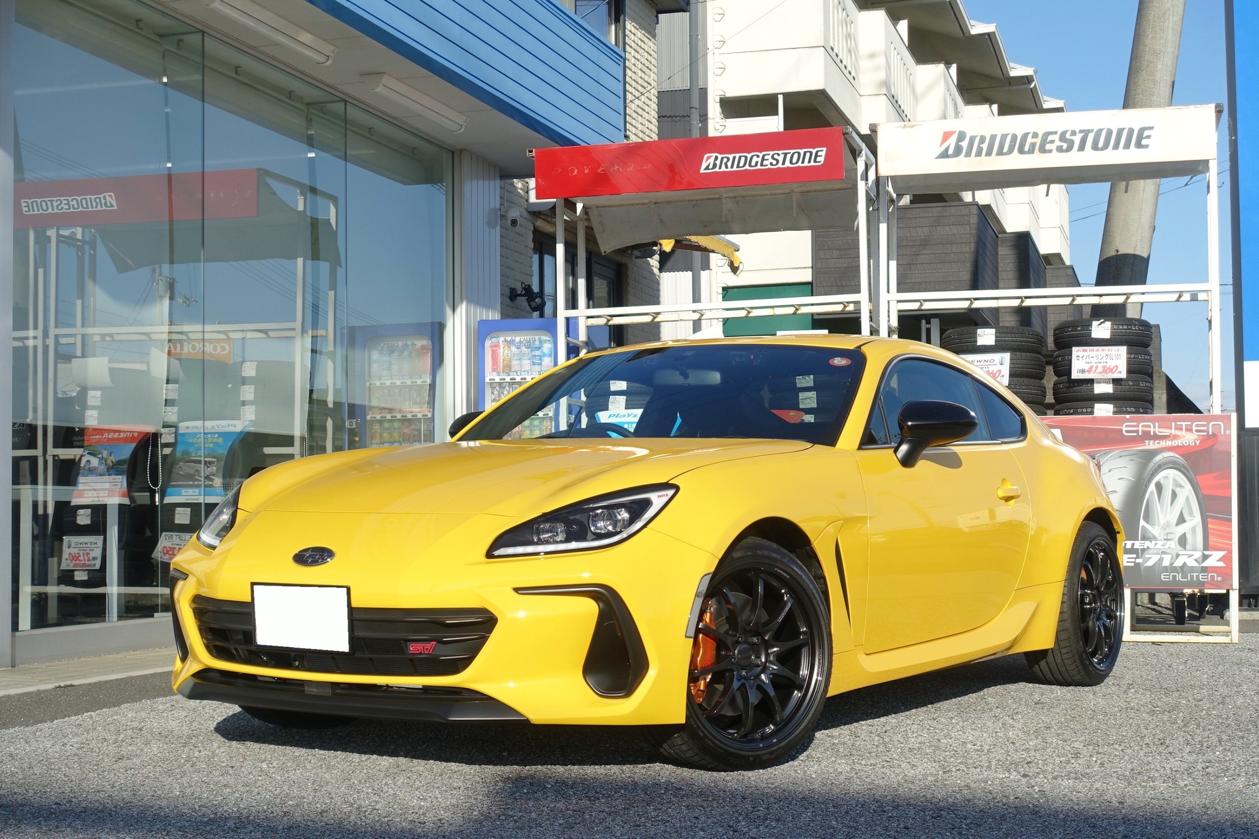 一瞬で心奪われた鍛造ホイールを希少な限定車に装着！スバル BRZ