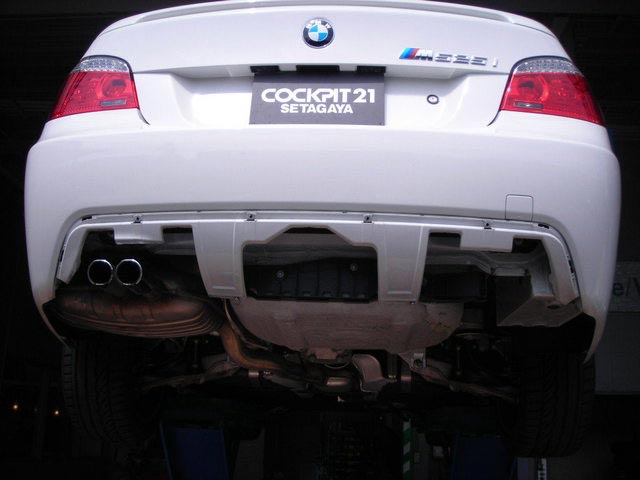 BMW E60 525i REMUSマフラー（4本出し）＆ end.cc製リア
