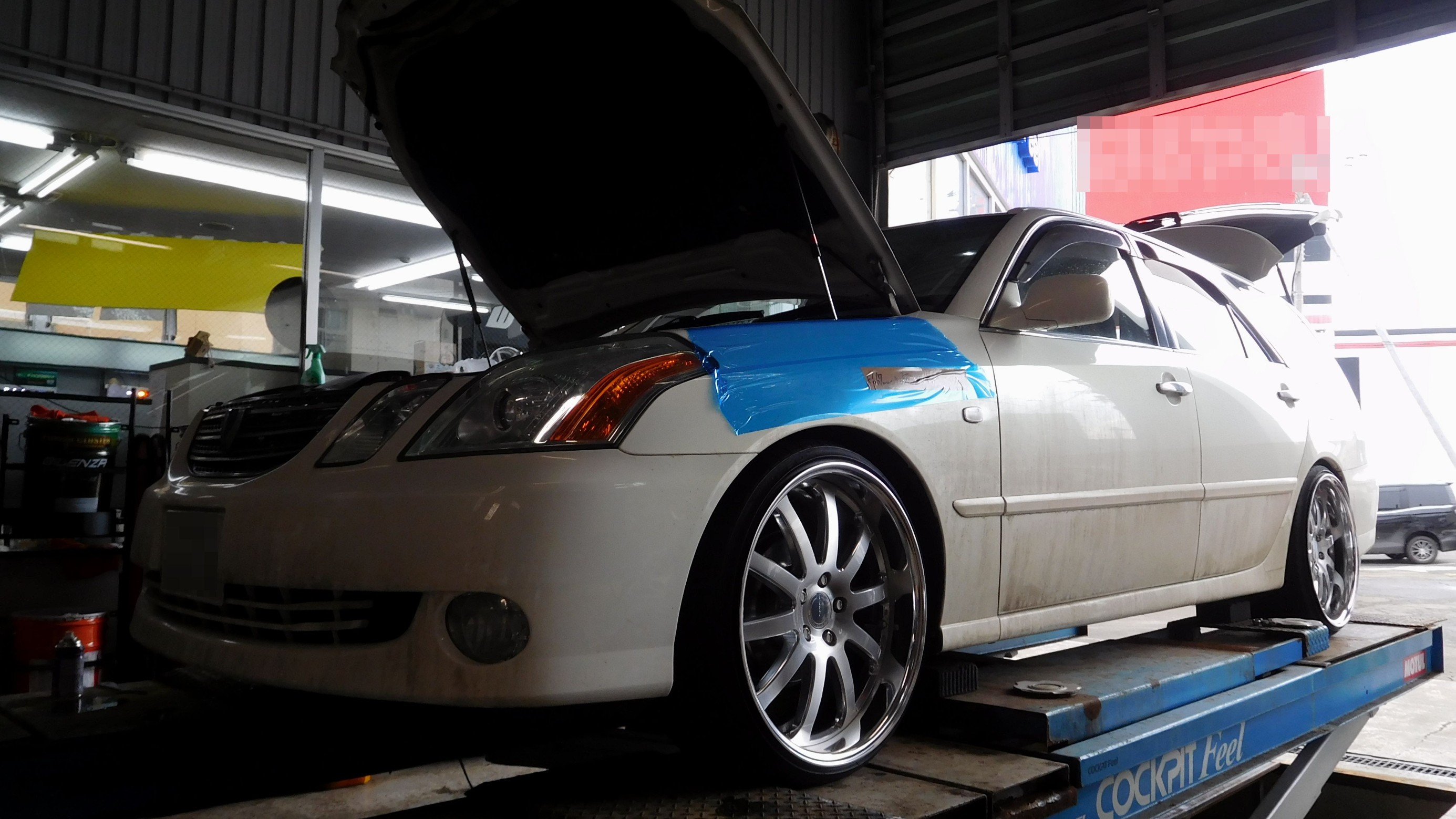 トヨタ マークⅡ ブリット JZX115W に車高調取付と 4輪