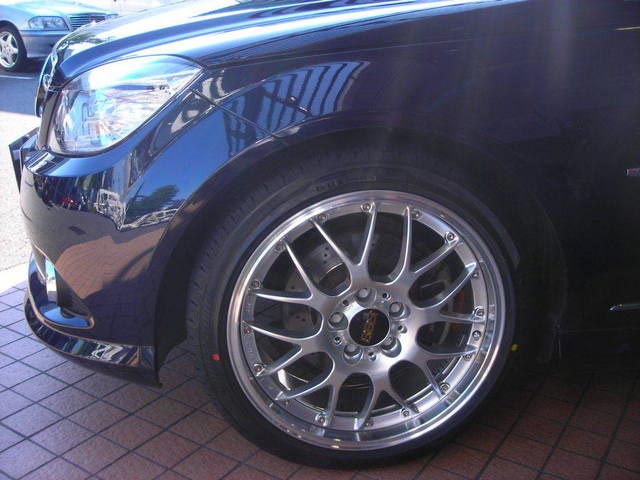 BENZ W204 BBS RS-GT + REGNO GR-9000取付! | スタッフ日記 BENZ W204 BBS RS-GT + REGNO GR-9000取付! | スタッフ日記