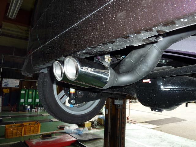 タント L385S センター出しマフラー | スタッフ日記
