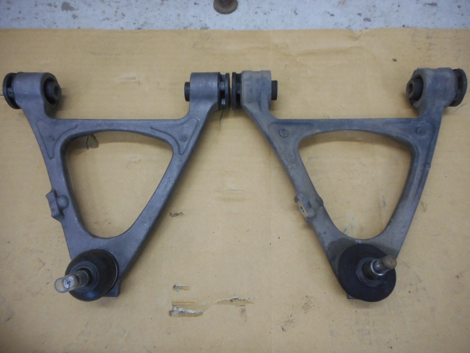 マツダ RX-8 SE3P オーナー必携のパーツ取り付け完全ガイド