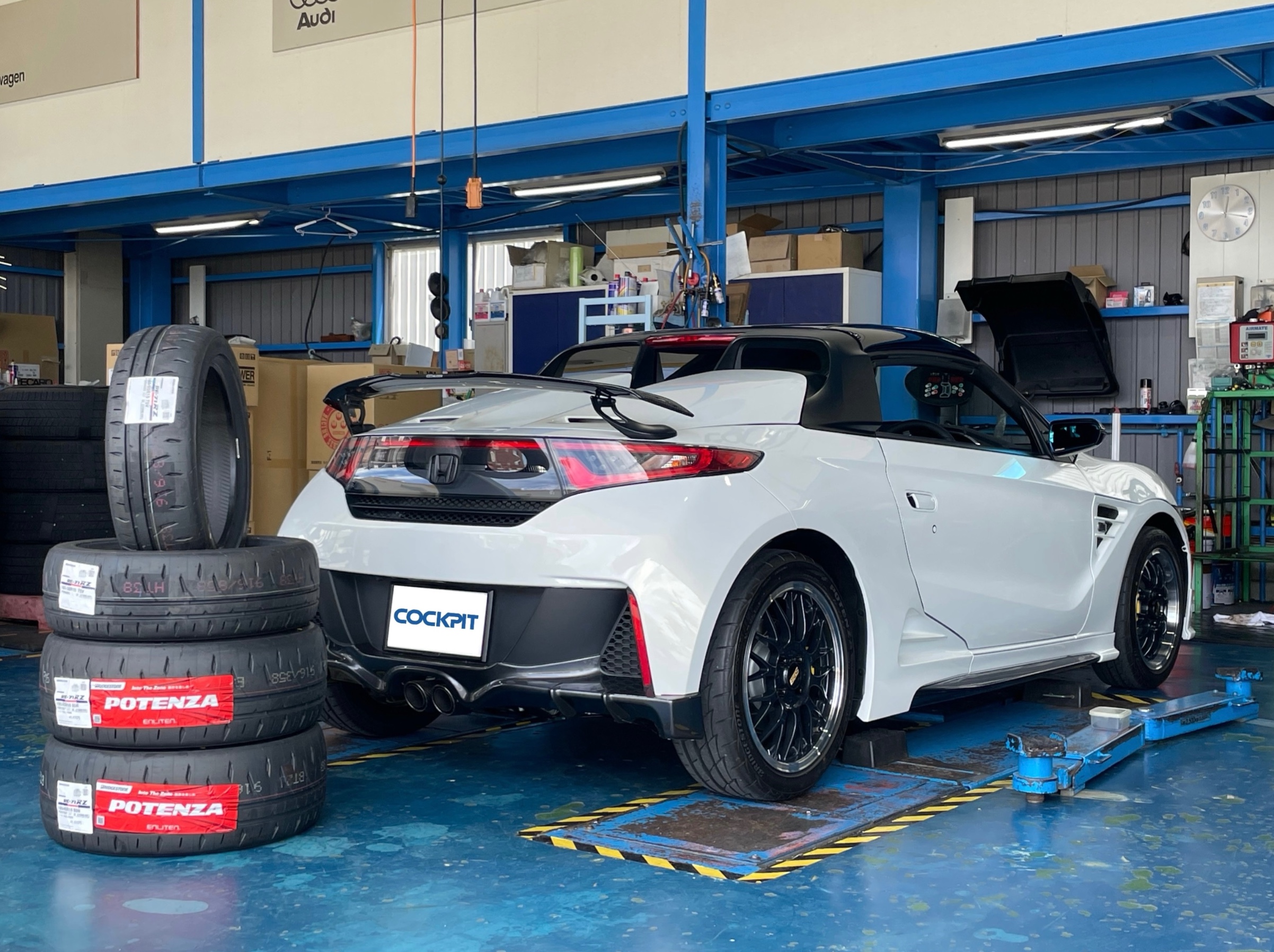 スタイルコクピットズーム　ホンダ S660 JW5　タイヤ交換〈POTENZA装着〉
