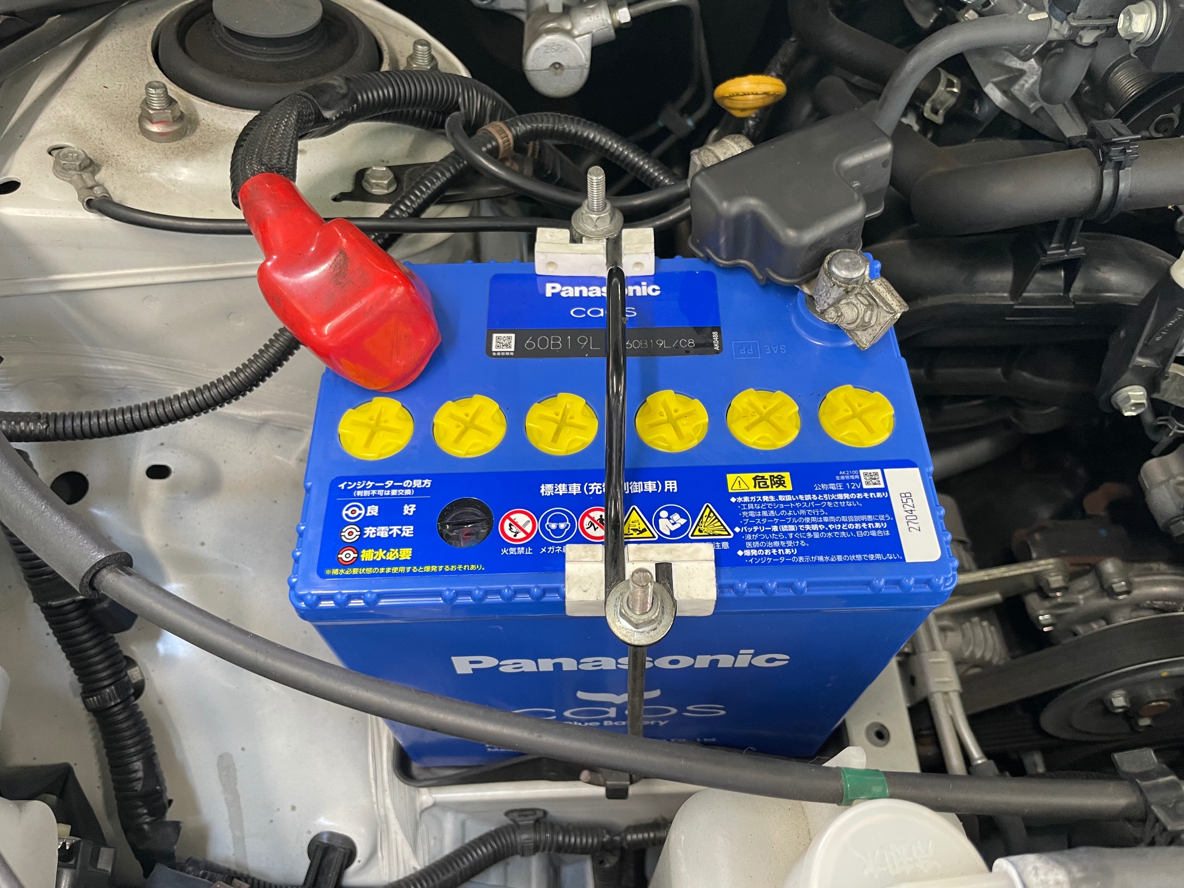 スタイルコクピットズーム　トヨタ ラッシュ J210E　バッテリー交換〈CAOS装着〉