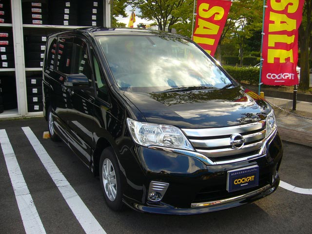 C26セレナ 納車日当日に穴あけ加工 今日の出来事 コクピット 西部 車のカスタマイズにかかわるスタッフより