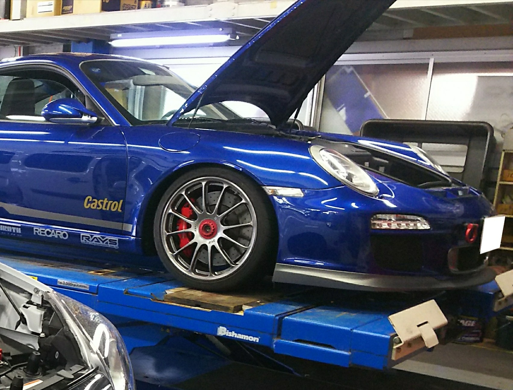 Gt3 Gt4 ポルシェ 911 インテリア インテリア ステアリング シート交換 スタッフ日記 コクピット モリオカ 車のカスタマイズにかかわるスタッフより
