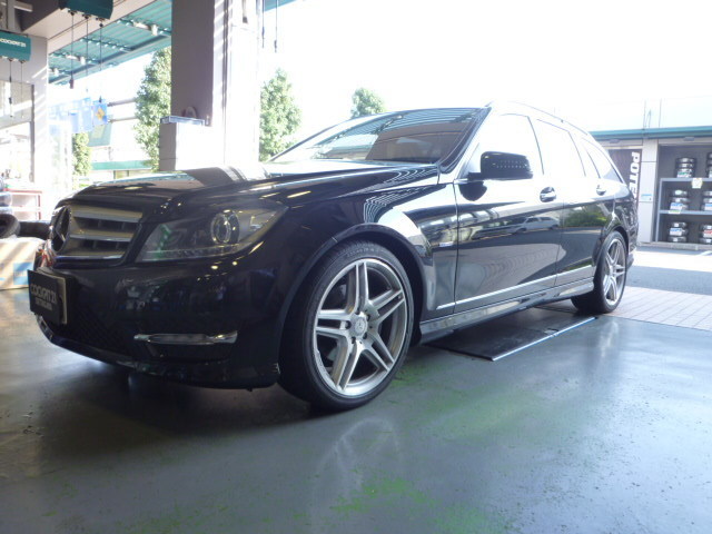 メルセデス・ベンツ W204 ビルシュタイン | スタッフ日記 | コクピット