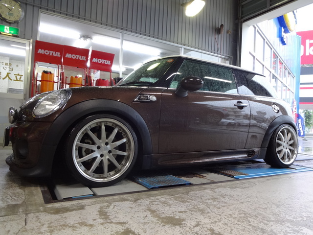 MINI R56 フォグレンズ＆フェンダーウィンカー交換。。 | Feel Book