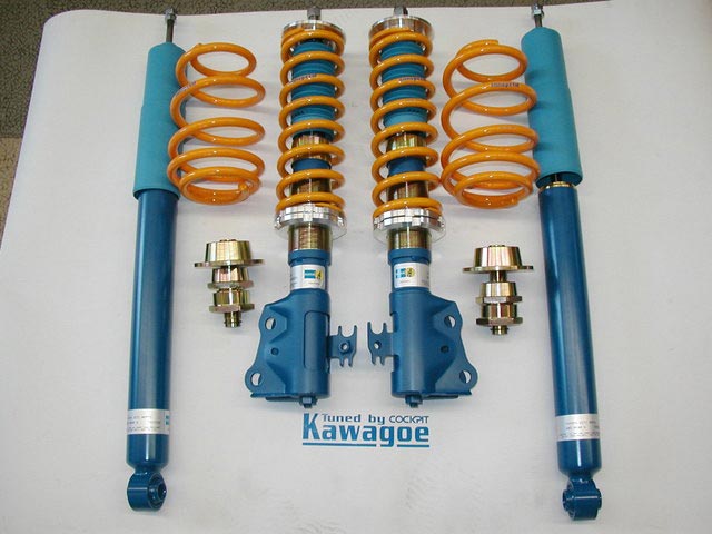 エナペタルetsキット車高調装着 日記 デモカー日誌 コクピット 川越 車のカスタマイズにかかわるスタッフより