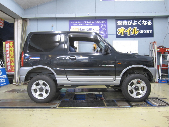 ジムニーの3インチアップ | 店長アサコのブログ | コクピット 55 | 車 ...
