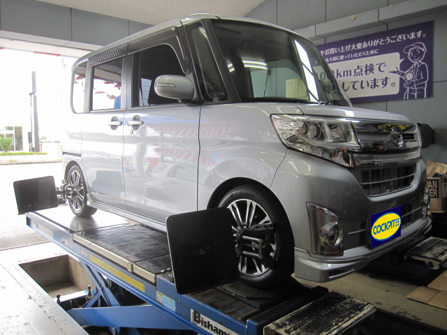 新型タントを早速ローダウン 店長アサコのブログ コクピット 55 車のカスタマイズにかかわるスタッフより
