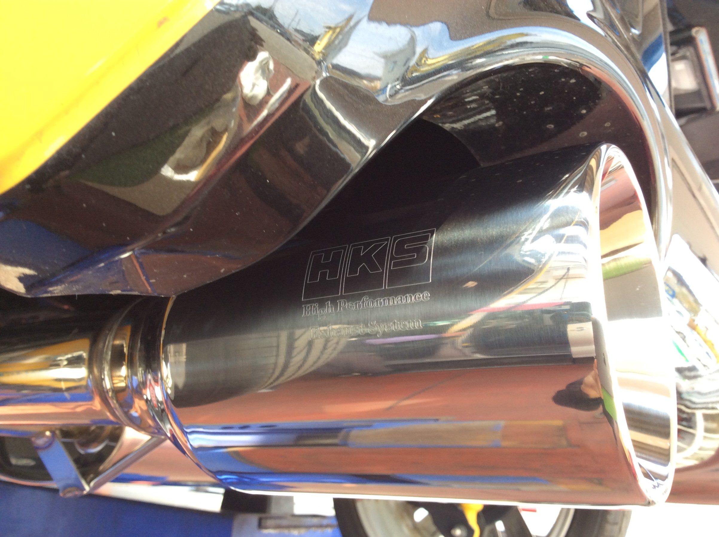 信頼の ❞ HKS ❞ ダイハツ コペン LA400K × HKS LEGAMAX Premium マフラー | ダイハツ コペン 吸・排気系  HID・LED（その他電装系） > その他各種チューニングパーツ取付 | スタッフ 日記 | コクピット 荒井 |  車のカスタマイズにかかわるスタッフより