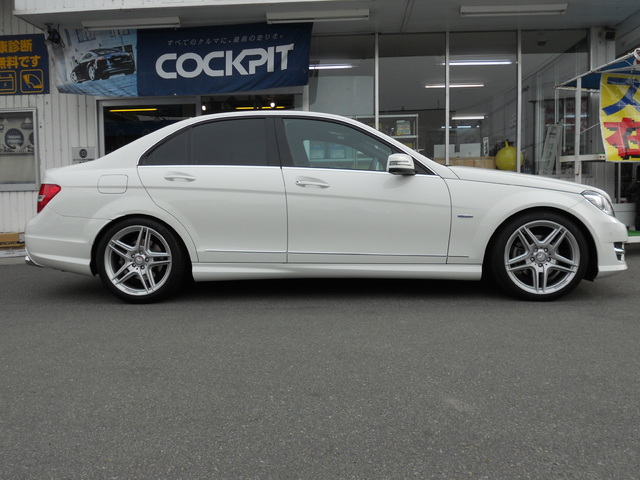 ベンツＣクラス（W204）車高調・マフラー取り付け！！ | スタッフ日記