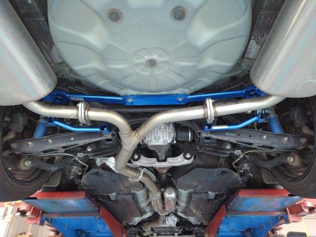 スバル レヴォーグ VM4 × WORK EMOTION T5R2P × POTENZA Adrenalin
