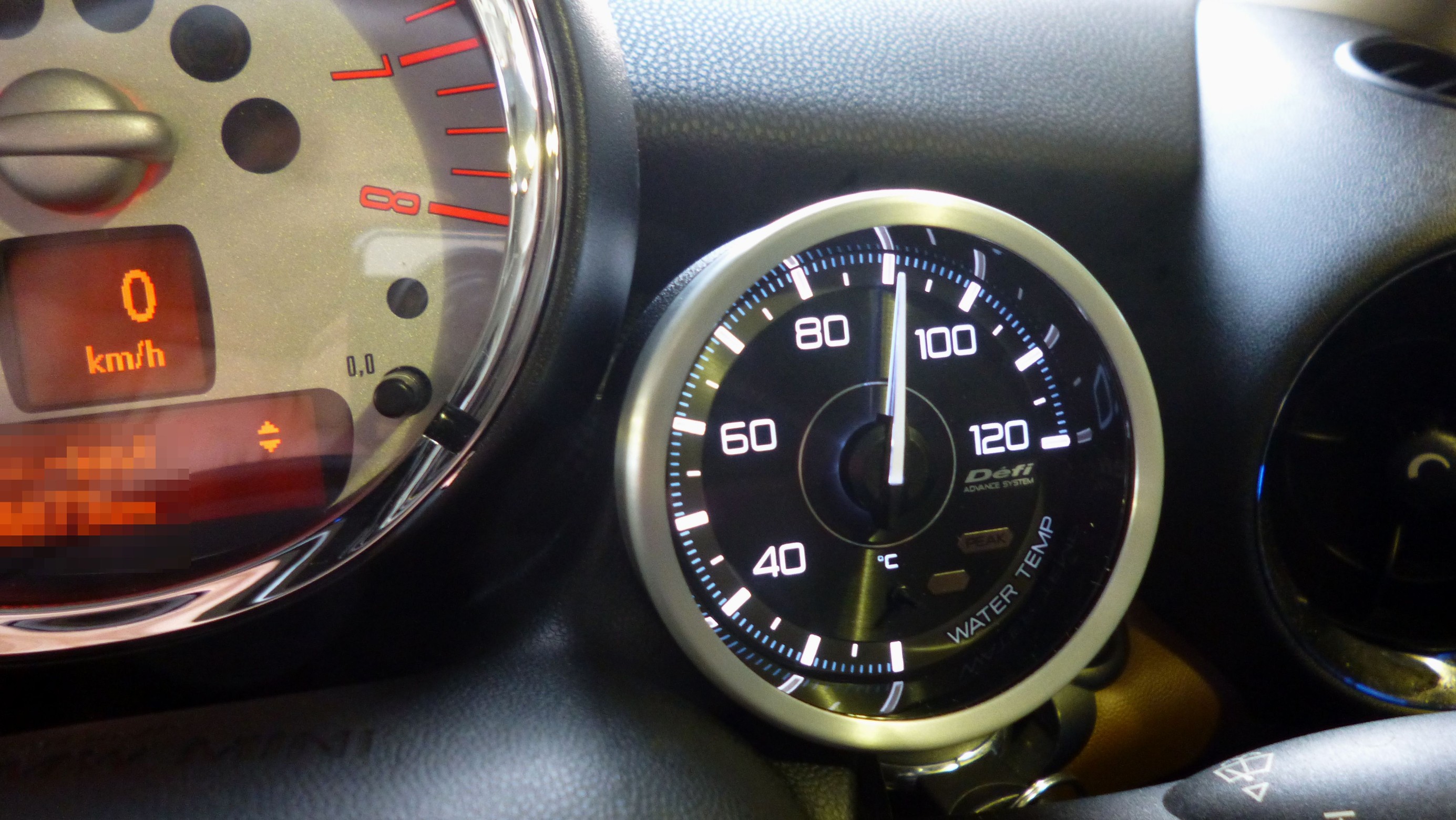 MINI R56 COOPER S に追加メーター取付 ／ DuelL AG（デュエルAG