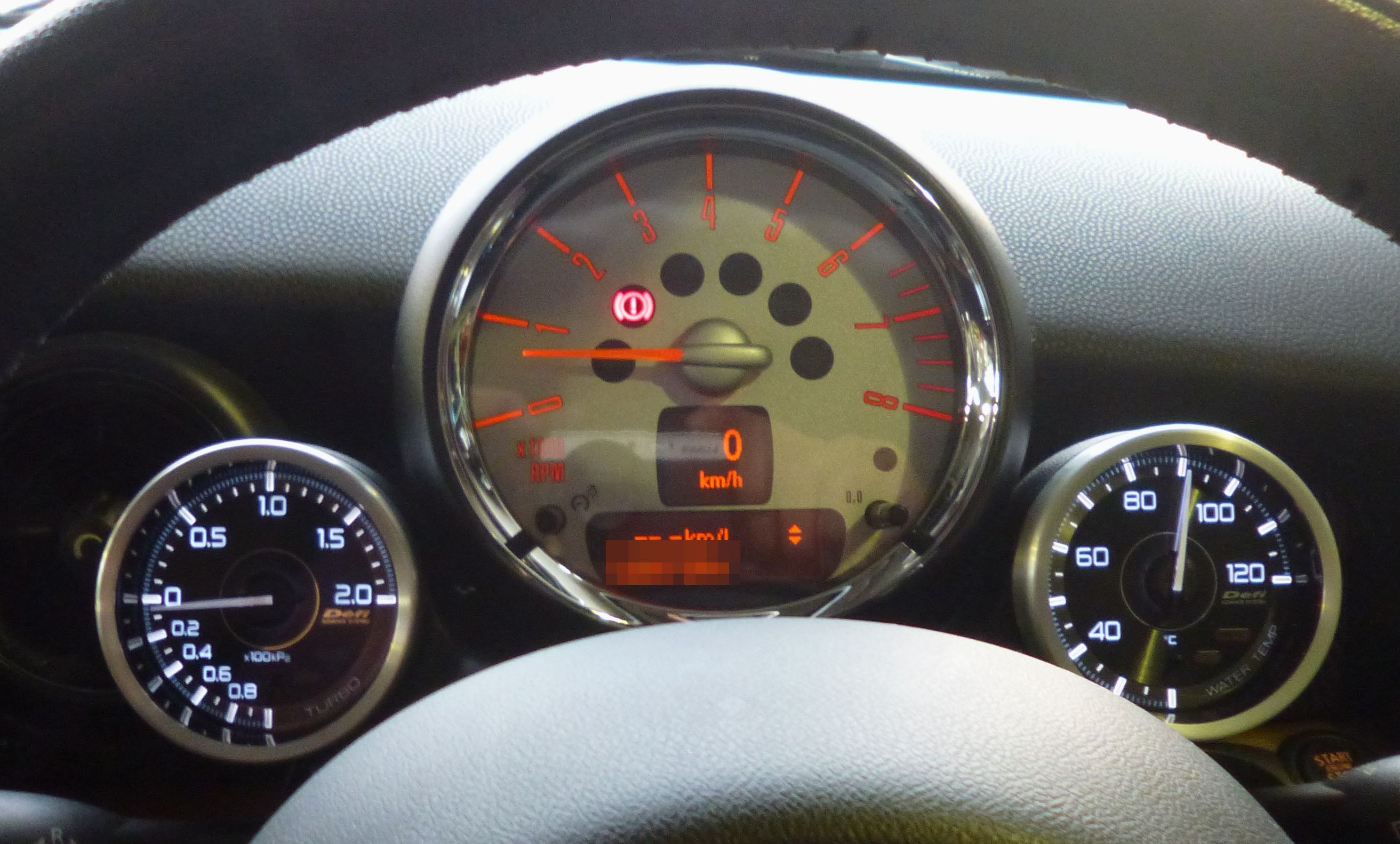 MINI R56 COOPER S に追加メーター取付 ／ DuelL AG（デュエルAG