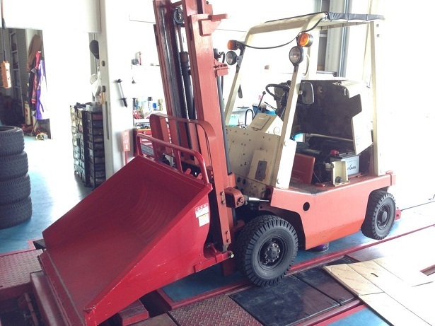 当店の冬の働きもの スタッフ日記 コクピット 107 車のカスタマイズにかかわるスタッフより