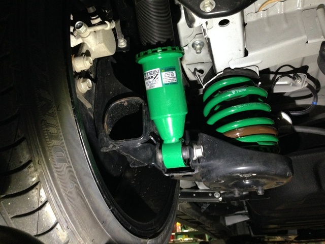 TEIN FLEX Z ＋ EDFCアクティブ＠エスティマ（ACR50W） | スタッフ日記