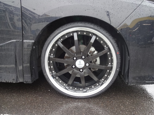 現行VOXY、20インチ入れちゃいました。 | 今日の出来事 | コクピット