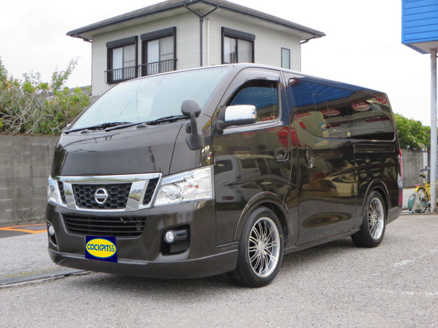 NV350キャラバンにタイヤホイール取り付け | 店長アサコのブログ