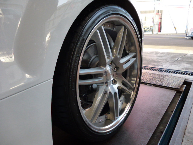 AUDI TT-RS にホイール取付 ／ WORK GNOSIS GR202 ＋ POTENZA S001