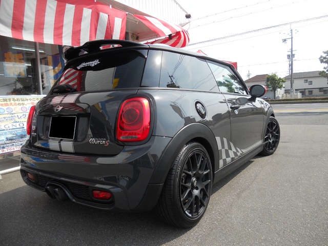 MINI（F56） リアスタビライザー取り付け！！ | スタッフ日記 | スタイルコクピット ズーム | 車のカスタマイズにかかわるスタッフより