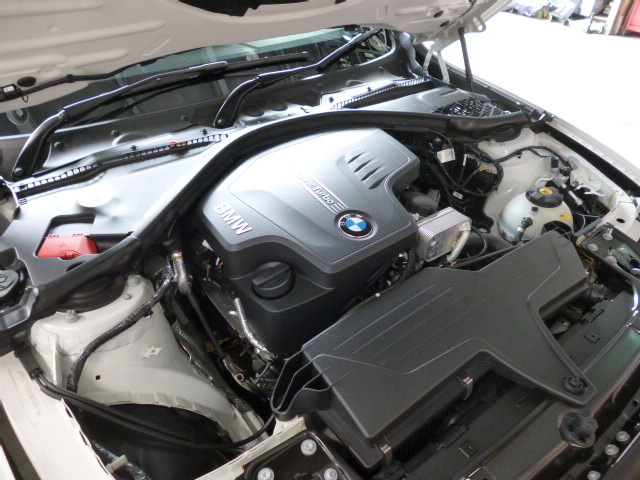 BMW F30 ブレーキパッド交換作業 ／ DIXCEL M-type | Feel Book 