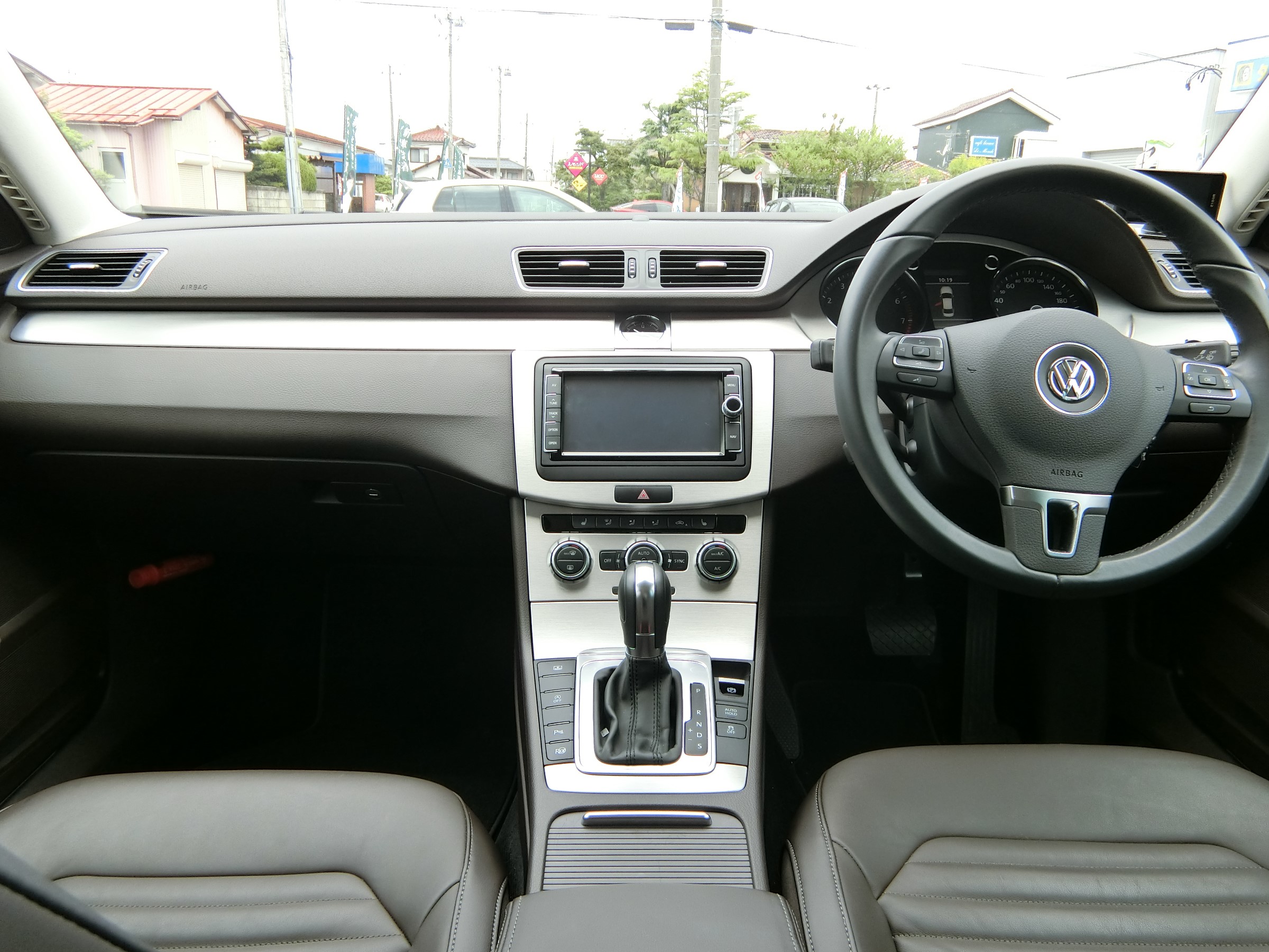 Ｂ７パサート本国Ｒライン用メーターパネル