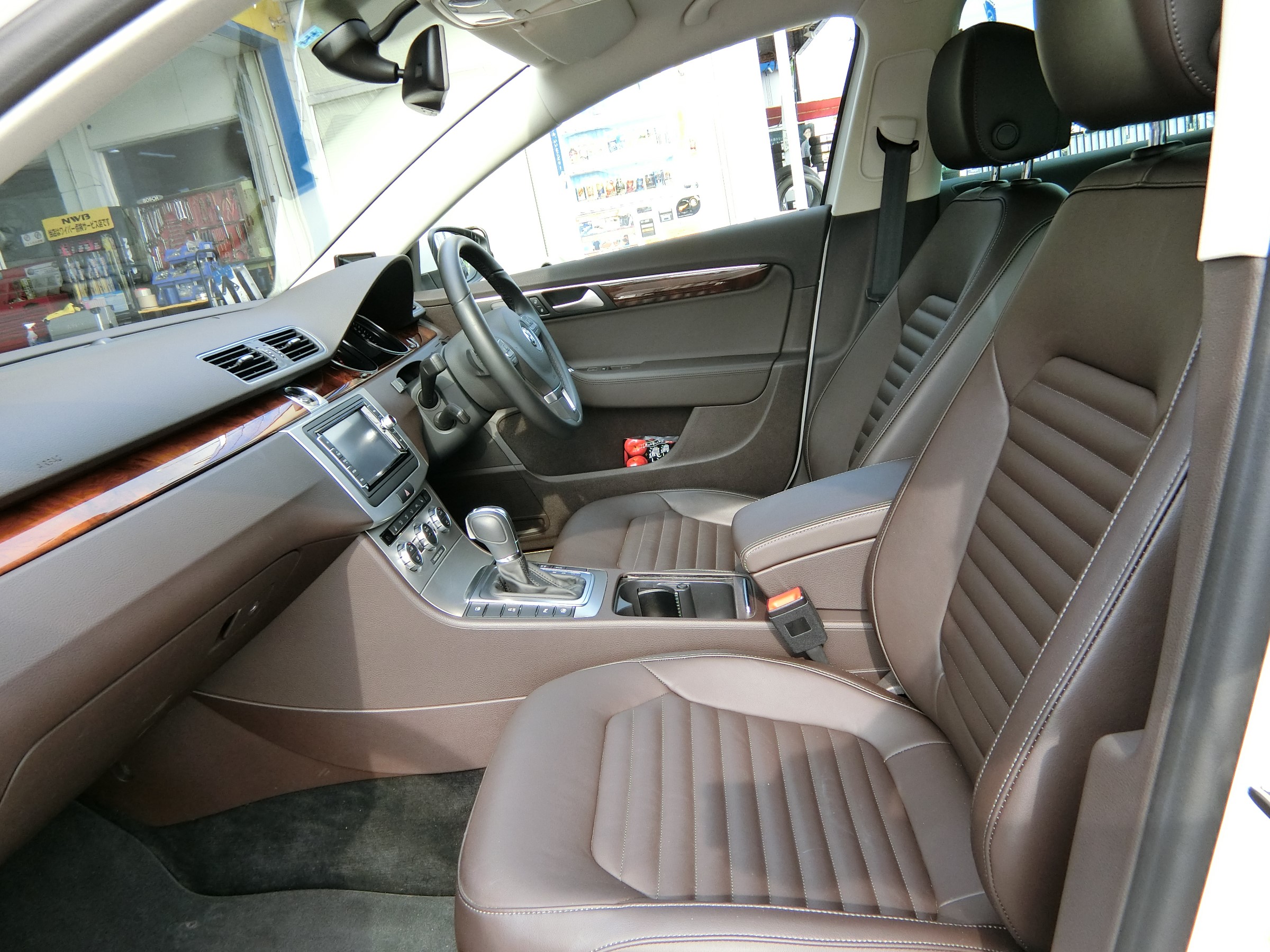 Ｂ７パサート純正ウッド調ドアパネル