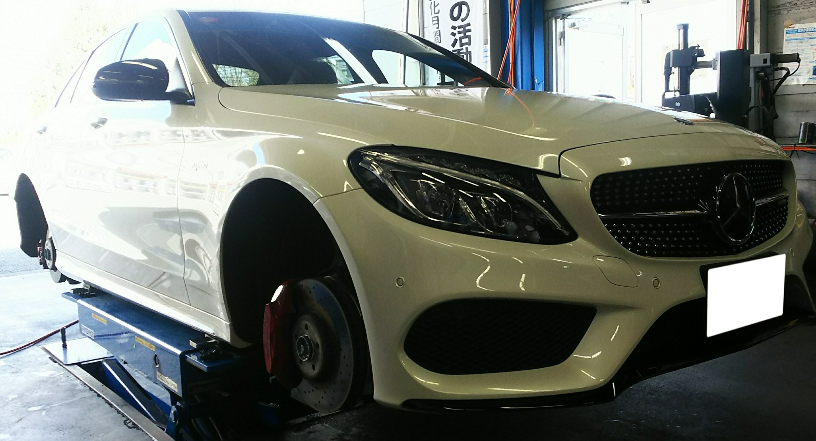 AMG C43へPOTENZA S001！そして、センターCAPも！ | メルセデス