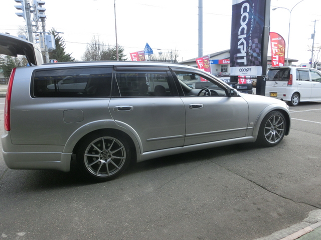 M35ステージア 車高調取付 スタッフ日記 コクピット 白樺 車のカスタマイズにかかわるスタッフより