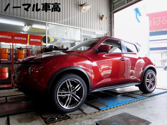 日産 Juke ジューク に車高調の取付作業 Bilstein ビルシュタイン B14 Feel Book スタイルコクピット フィール 車のカスタマイズにかかわるスタッフより
