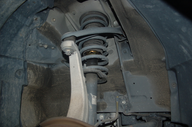 クラウン Grs1 車高調取付け 持ち込み作業 Staff日記 コクピット さつま貝塚 車のカスタマイズにかかわるスタッフより