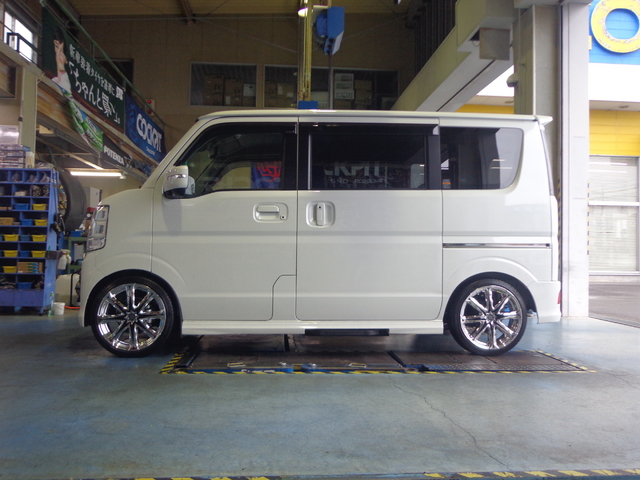 ☆ DA17W エブリイワゴン 車高調取付け ☆ | スタッフBlog