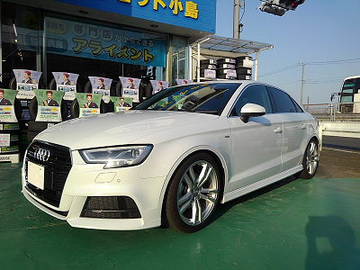 アウディa３ 車高調交換 アウディ A3 足まわり サスペンション ブレーキ 足まわり サスペンション ブレーキ サスペンションパーツ関連取付 スタッフ日記 コクピット コジマ 車のカスタマイズにかかわるスタッフより