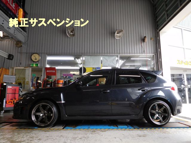 スバル Grb インプレッサ Sti に車高調取付 4輪アライメント作業 Cusco Sports Zero3r 特注 Feel Book スタイルコクピット フィール 車のカスタマイズにかかわるスタッフより