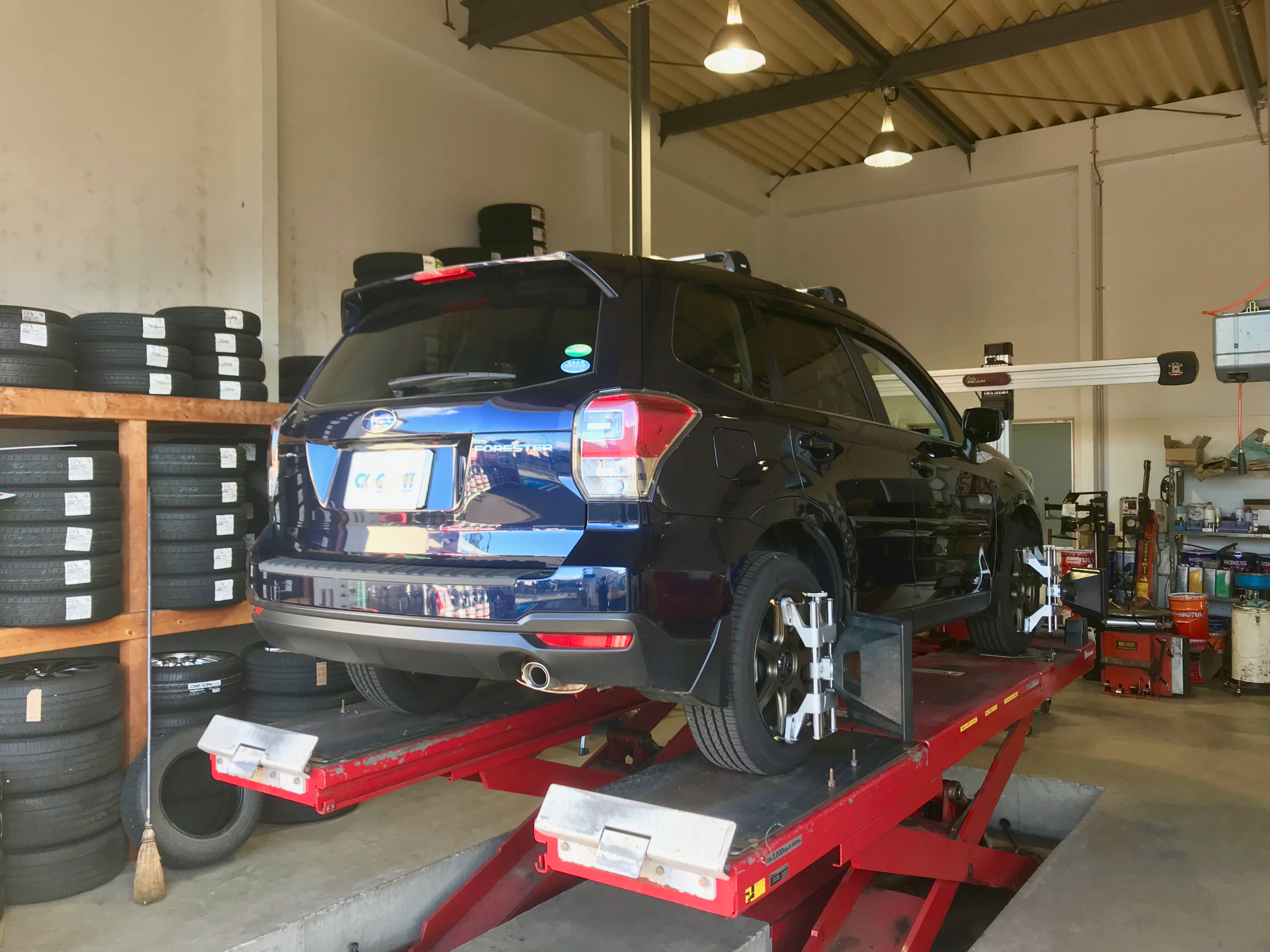 SJ5 SUBARUフォレスターにPROVAクロスメンバーカラー取付 | スバル