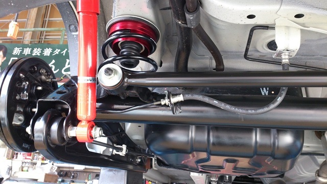 ☆ ハスラー MR31Sに車高調お取付 ☆ | スタッフBlog