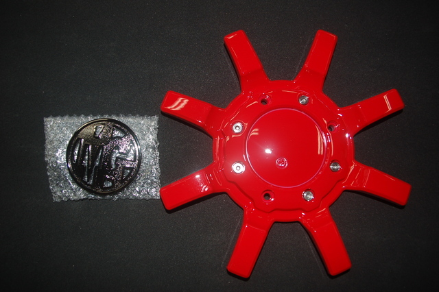 クリムソンMGモンスター16インチセンターキャップ付き！