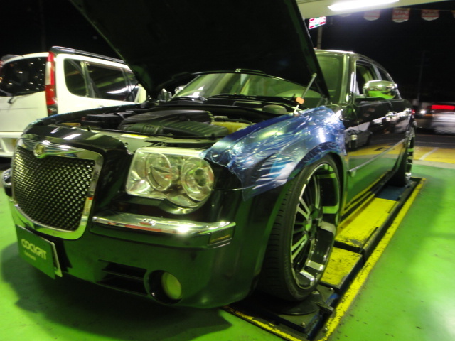 クライスラー300C ダウンサス交換！？ | クライスラー 足まわり