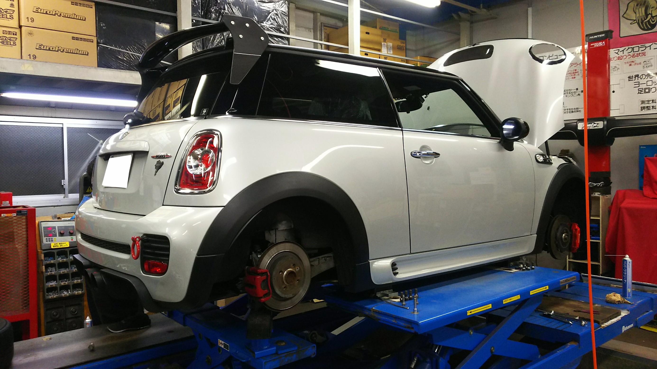 R56クーパーSへ「 ビルシュタイン  HR」！ | ミニ クーパーS 足まわり（サスペンション・ブレーキ） 足まわり（サスペンション・ブレーキ）  > サスペンションパーツ関連取付 | カスタマイズ 事例集 | コクピット モリオカ | お店の得意技紹介